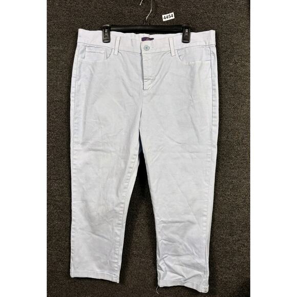 NYDJ Capri Jeans Womens Size 16 Light Mint Lift Tuck Technology High Rise - Picture 1 of 10